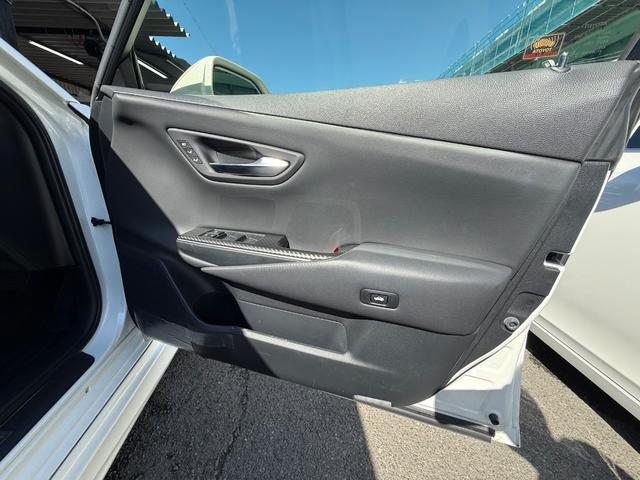 クラウンハイブリッド RSアドバンス ワンオーナー 禁煙車 全国1年保証 アラウンドビューモニター ステアリングヒーター シートヒーター ヘッドアップディスプレイ バックモニター Biuetooth スマートキー 360度カメラ(62枚目)