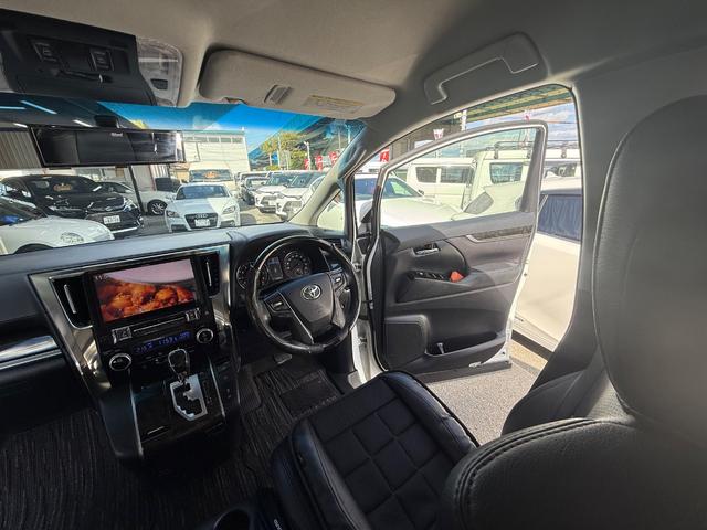 アルファード ２．５Ｓ　両側電動スライド　アルパインナビ　アルパインフリップダウンモニターＢｉｕｅｔｏｏｔｈ（16枚目）