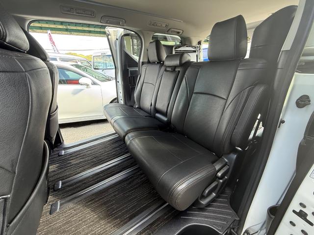 アルファード ２．５Ｓ　両側電動スライド　アルパインナビ　アルパインフリップダウンモニターＢｉｕｅｔｏｏｔｈ（24枚目）