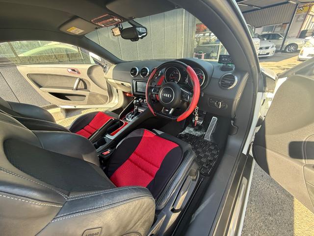 TTクーペ 1.8TFSI Biuetooth バックカメラ ETC 純正アルミ スマートキー(40枚目)