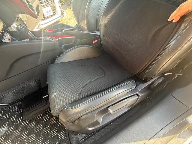 TTクーペ 1.8TFSI Biuetooth バックカメラ ETC 純正アルミ スマートキー(47枚目)