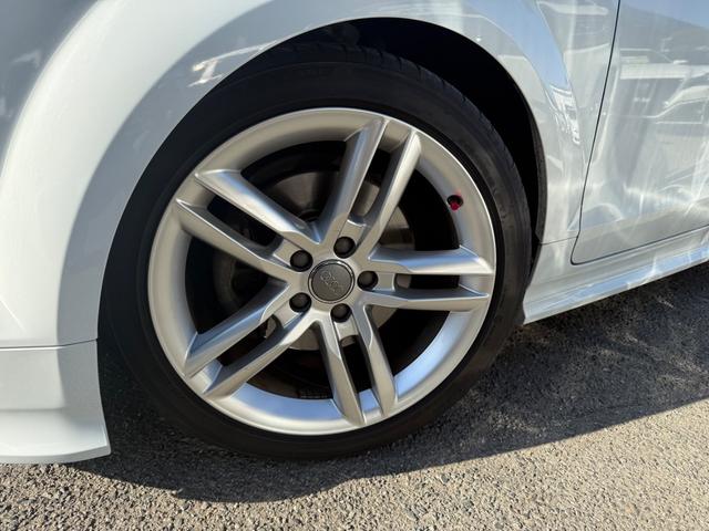 TTクーペ 1.8TFSI Biuetooth バックカメラ ETC 純正アルミ スマートキー(55枚目)