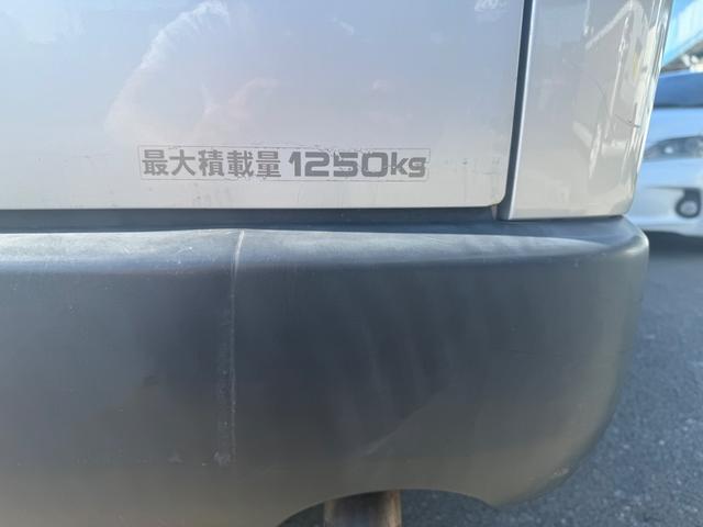 ハイエースバン ロングＤＸ　法人ワンオーナー　禁煙車　メンテナンス記録Ｈ１８年から令和７年あり（9枚目）