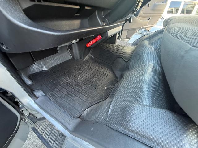 ハイエースバン ロングＤＸ　法人ワンオーナー　禁煙車　メンテナンス記録Ｈ１８年から令和７年あり（35枚目）