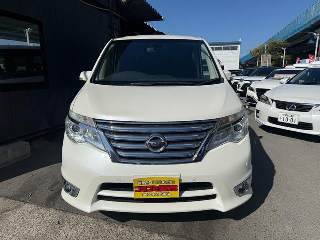 セレナ ハイウェイスター Vセレ+セーフティ SHV Aセフ 全国1年保証 アラウンドビューモニター フリップダウンモニター 360度カメラ 両側電動スライド フルセグ 走行中TV プッシュスタート ベンチシート 3列シート ETC ウォークスルー(14枚目)