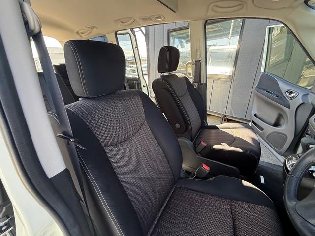 セレナ ハイウェイスター Vセレ+セーフティ SHV Aセフ 全国1年保証 アラウンドビューモニター フリップダウンモニター 360度カメラ 両側電動スライド フルセグ 走行中TV プッシュスタート ベンチシート 3列シート ETC ウォークスルー(76枚目)