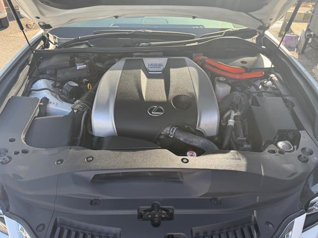 GS GS450h Iパッケージ サンルーフ BSM 白革シート 電動シート シートヒーター シートエアコン パワーバックドア バックカメラ Bluetooth ETC CD再生 スマートキー(28枚目)