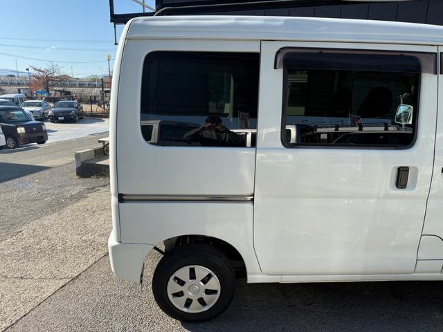 ピクシスバン クルーズ　積載３５０キロ　全席パワーウィンドウ　電格電動ミラー　キーレス　フラットシート　オートマ（13枚目）