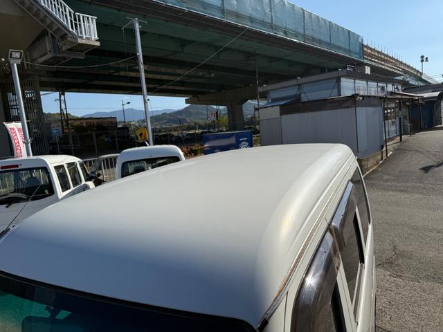 ピクシスバン クルーズ　積載３５０キロ　全席パワーウィンドウ　電格電動ミラー　キーレス　フラットシート　オートマ（33枚目）