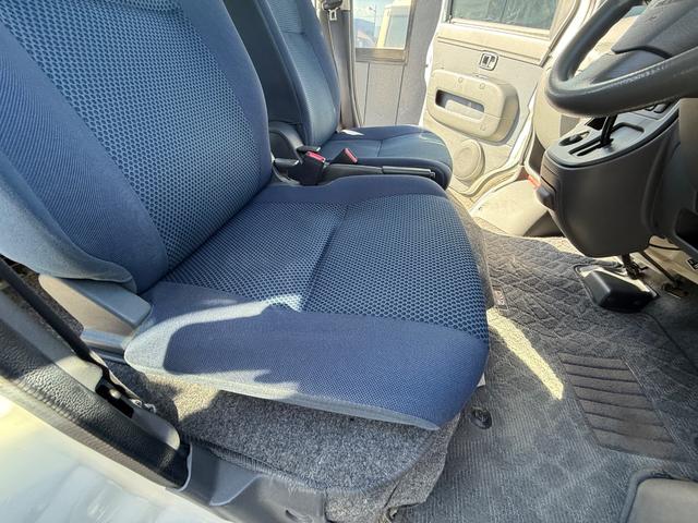 ピクシスバン クルーズ　積載３５０キロ　全席パワーウィンドウ　電格電動ミラー　キーレス　フラットシート　オートマ（55枚目）