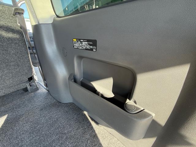 ピクシスバン クルーズ　積載３５０キロ　全席パワーウィンドウ　電格電動ミラー　キーレス　フラットシート　オートマ（65枚目）
