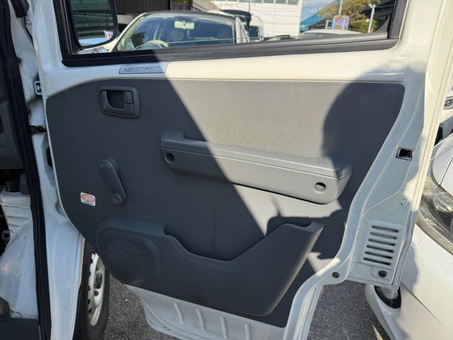 ミニキャブバン CD(33枚目)