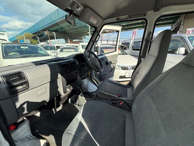 ミニキャブバン CD(37枚目)