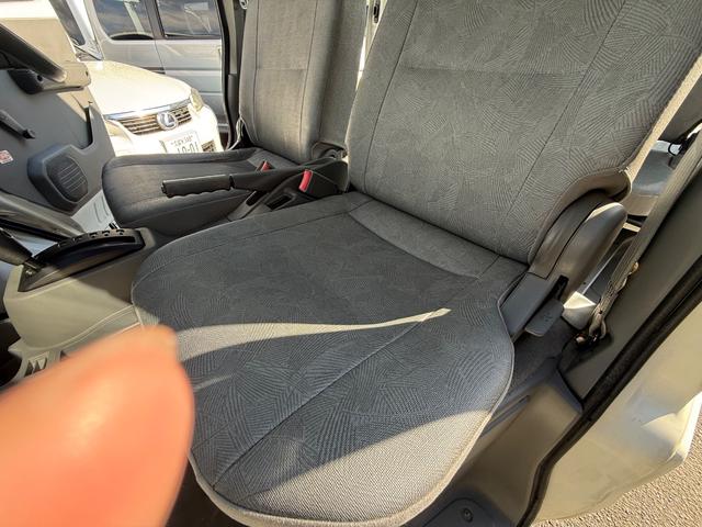 ミニキャブバン CD(39枚目)