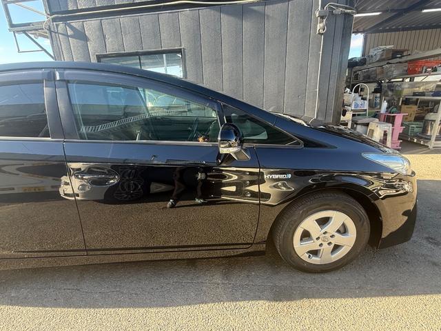 プリウス S 走行中TV可 Bluetooth バックカメラ ETC HDDナビ スマートキー プッシュスタート スペーアーキーあり CD/DVD再生(16枚目)