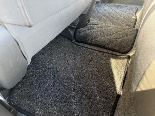 プリウス S 走行中TV可 Bluetooth バックカメラ ETC HDDナビ スマートキー プッシュスタート スペーアーキーあり CD/DVD再生(46枚目)