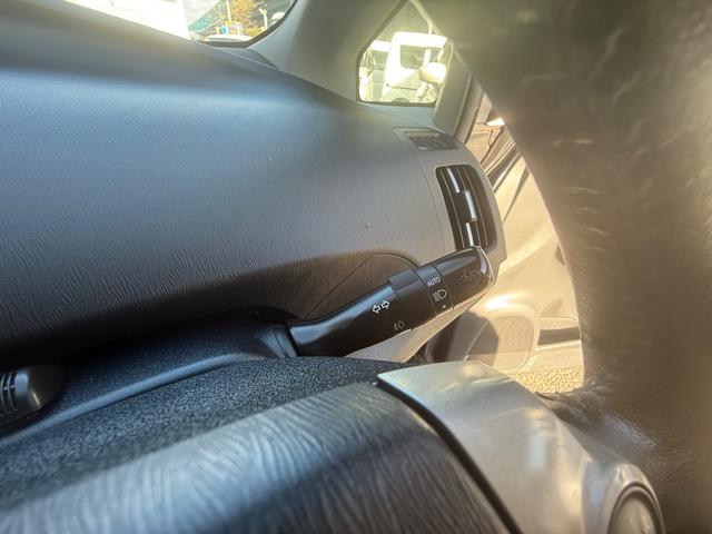 プリウス S 走行中TV可 Bluetooth バックカメラ ETC HDDナビ スマートキー プッシュスタート スペーアーキーあり CD/DVD再生(50枚目)