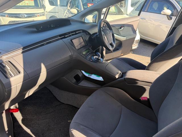 プリウス S 走行中TV可 Bluetooth バックカメラ ETC HDDナビ スマートキー プッシュスタート スペーアーキーあり CD/DVD再生(57枚目)