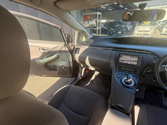 プリウス S 走行中TV可 Bluetooth バックカメラ ETC HDDナビ スマートキー プッシュスタート スペーアーキーあり CD/DVD再生(58枚目)