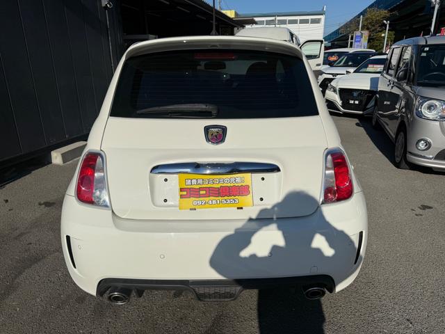 アバルト５００ ベースグレード　ＨＩＤライト　ＣＤ再生　純正アルミ　キーレス　ＥＴＣ（7枚目）