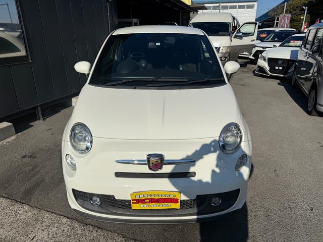 アバルト５００ ベースグレード　ＨＩＤライト　ＣＤ再生　純正アルミ　キーレス　ＥＴＣ（13枚目）