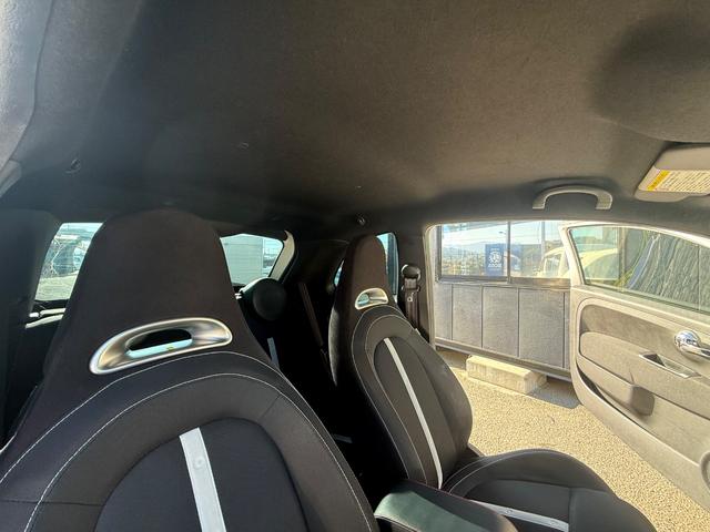 アバルト５００ ベースグレード　ＨＩＤライト　ＣＤ再生　純正アルミ　キーレス　ＥＴＣ（34枚目）