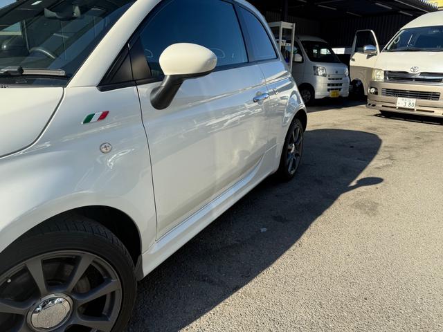 アバルト５００ ベースグレード　ＨＩＤライト　ＣＤ再生　純正アルミ　キーレス　ＥＴＣ（55枚目）