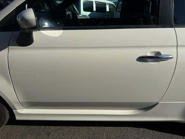 アバルト５００ ベースグレード　ＨＩＤライト　ＣＤ再生　純正アルミ　キーレス　ＥＴＣ（57枚目）