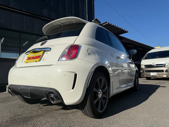 アバルト５００ ベースグレード　ＨＩＤライト　ＣＤ再生　純正アルミ　キーレス　ＥＴＣ（63枚目）