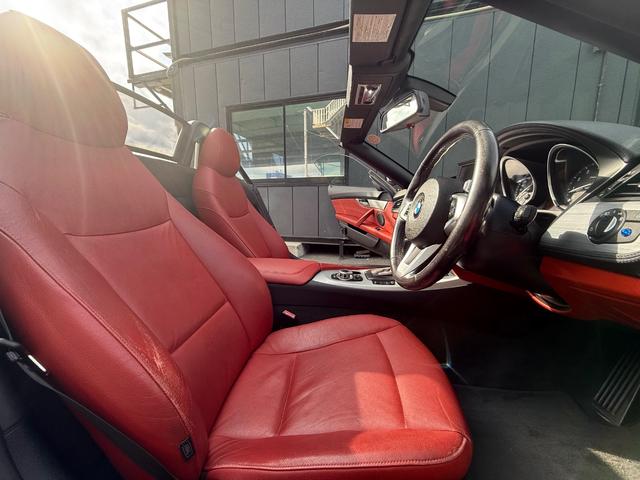 Z4 sDrive23i ハイラインパッケージ 電動オープン レーダー レザーシート メモリーシート シートヒーター 純正19インチアルミ 純正ナビ TV 電動シート(15枚目)