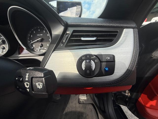 Z4 sDrive23i ハイラインパッケージ 電動オープン レーダー レザーシート メモリーシート シートヒーター 純正19インチアルミ 純正ナビ TV 電動シート(43枚目)