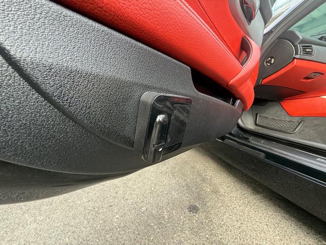 Z4 sDrive23i ハイラインパッケージ 電動オープン レーダー レザーシート メモリーシート シートヒーター 純正19インチアルミ 純正ナビ TV 電動シート(50枚目)