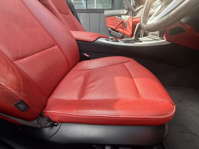 Z4 sDrive23i ハイラインパッケージ 電動オープン レーダー レザーシート メモリーシート シートヒーター 純正19インチアルミ 純正ナビ TV 電動シート(54枚目)