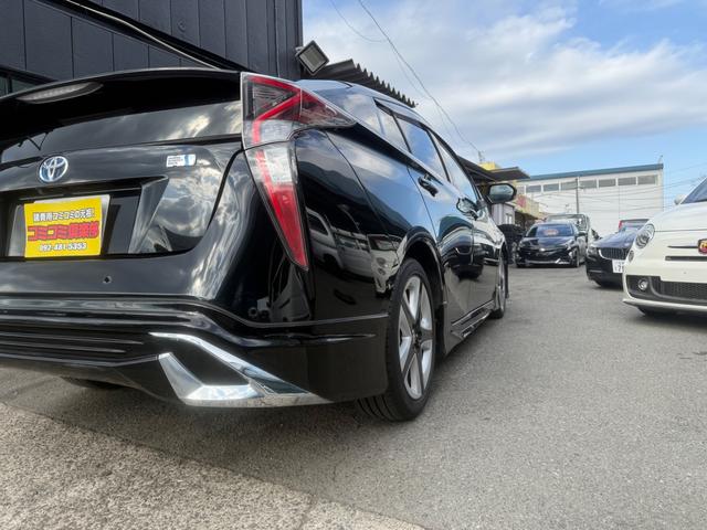 プリウス Aツーリングセレクション フルエアロ シートヒーター フルセグTV 本革シート 走行中TV バックカメラ Bluetooth HUD オートライト クリアソナー CD.DVD再生(11枚目)