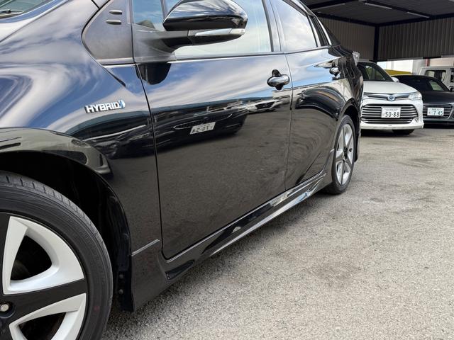 プリウス Aツーリングセレクション フルエアロ シートヒーター フルセグTV 本革シート 走行中TV バックカメラ Bluetooth HUD オートライト クリアソナー CD.DVD再生(31枚目)