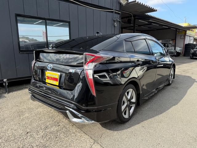 プリウス Aツーリングセレクション フルエアロ シートヒーター フルセグTV 本革シート 走行中TV バックカメラ Bluetooth HUD オートライト クリアソナー CD.DVD再生(37枚目)