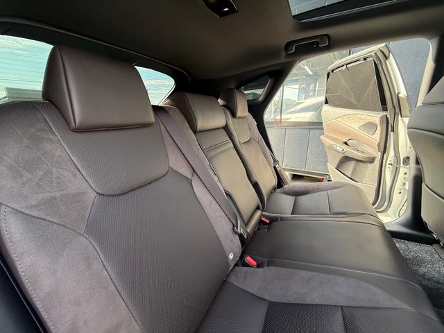 RX RX350h バージョンL モデリスタエアロ パノラマミックスライティングルーフ レクサスチームメント ブラインドスポットモニター デジタルインナーミラー パーキングサポート ヒーター プレミアムサウンド アドバンストパーク(59枚目)