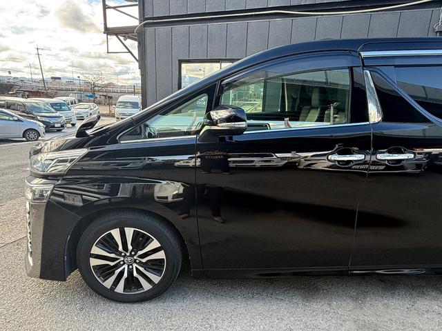 ヴェルファイア ２．５Ｚ　Ｇエディション　全国１年保証　アルパイン１１型ナビ　１２型フリップダウンモニター　デジタルインナーミラー　ステアリングシートヒーター　サンルーフ　バックカメラ　両側電動スライド　フルセグ走行中ＴＶ　ビルトインＥＴＣ（6枚目）