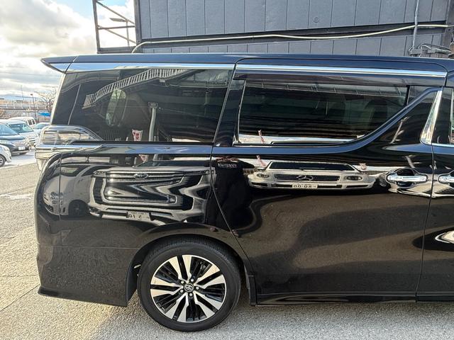 ヴェルファイア ２．５Ｚ　Ｇエディション　全国１年保証　アルパイン１１型ナビ　１２型フリップダウンモニター　デジタルインナーミラー　ステアリングシートヒーター　サンルーフ　バックカメラ　両側電動スライド　フルセグ走行中ＴＶ　ビルトインＥＴＣ（11枚目）