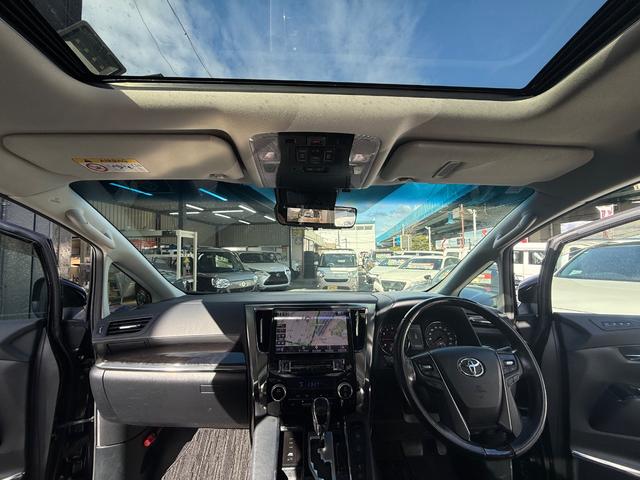 ヴェルファイア ２．５Ｚ　Ｇエディション　全国１年保証　アルパイン１１型ナビ　１２型フリップダウンモニター　デジタルインナーミラー　ステアリングシートヒーター　サンルーフ　バックカメラ　両側電動スライド　フルセグ走行中ＴＶ　ビルトインＥＴＣ（15枚目）