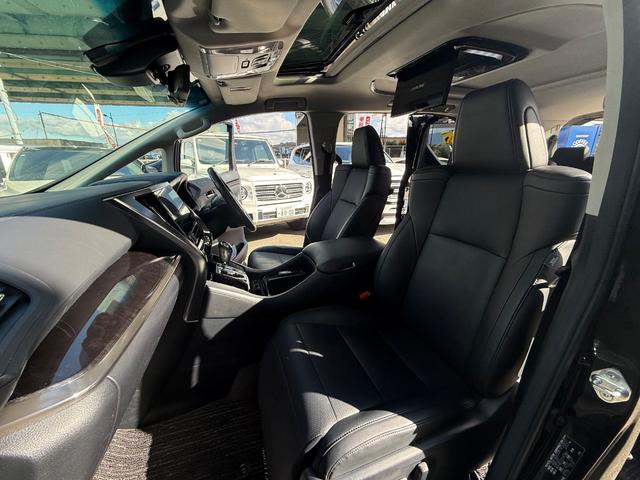 ヴェルファイア ２．５Ｚ　Ｇエディション　全国１年保証　アルパイン１１型ナビ　１２型フリップダウンモニター　デジタルインナーミラー　ステアリングシートヒーター　サンルーフ　バックカメラ　両側電動スライド　フルセグ走行中ＴＶ　ビルトインＥＴＣ（26枚目）