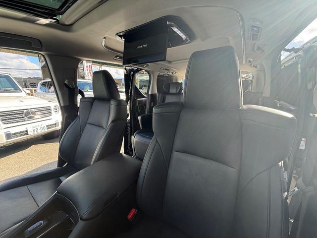 ヴェルファイア ２．５Ｚ　Ｇエディション　全国１年保証　アルパイン１１型ナビ　１２型フリップダウンモニター　デジタルインナーミラー　ステアリングシートヒーター　サンルーフ　バックカメラ　両側電動スライド　フルセグ走行中ＴＶ　ビルトインＥＴＣ（68枚目）