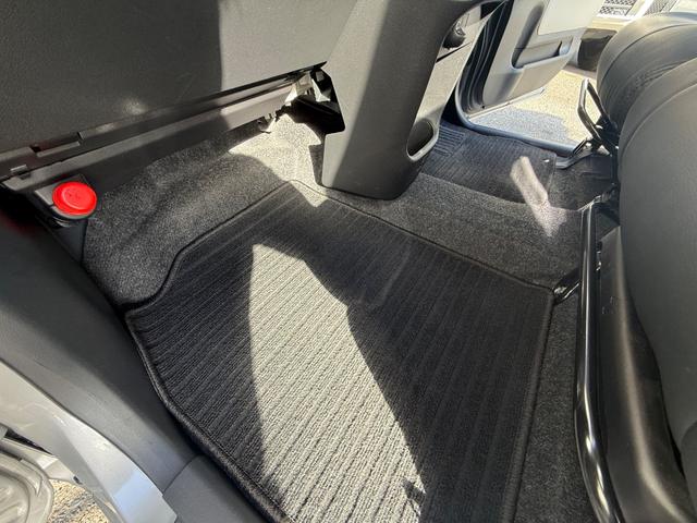 ムーヴキャンバス Ｘリミテッドメイクアップ　ＳＡＩＩＩ　全国１年保証　両側電動スライド　フルセグ　バックカメラ　シートカバー（62枚目）