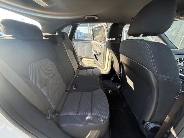 Ｂクラス Ｂ１８０　ＢＳＭ　ドライブレコーダー前後　Ｂｌｕｅｔｏｏｔｈ　プッシュスタート　ＴＶ　純正ナビ　バックカメラ　純正アルミ　スペアーキー（23枚目）