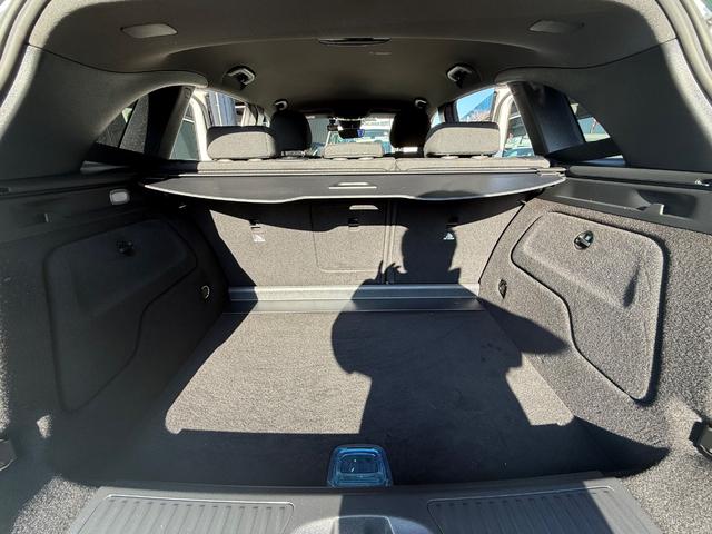 Ｂクラス Ｂ１８０　ＢＳＭ　ドライブレコーダー前後　Ｂｌｕｅｔｏｏｔｈ　プッシュスタート　ＴＶ　純正ナビ　バックカメラ　純正アルミ　スペアーキー（25枚目）