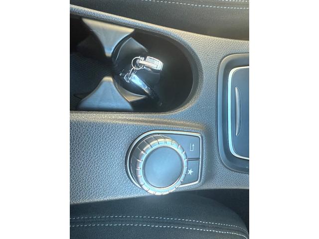 Ｂクラス Ｂ１８０　ＢＳＭ　ドライブレコーダー前後　Ｂｌｕｅｔｏｏｔｈ　プッシュスタート　ＴＶ　純正ナビ　バックカメラ　純正アルミ　スペアーキー（38枚目）