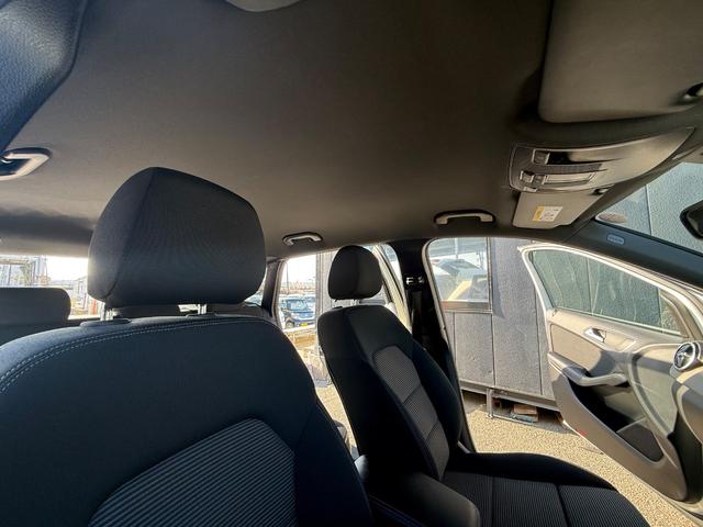 Ｂクラス Ｂ１８０　ＢＳＭ　ドライブレコーダー前後　Ｂｌｕｅｔｏｏｔｈ　プッシュスタート　ＴＶ　純正ナビ　バックカメラ　純正アルミ　スペアーキー（44枚目）