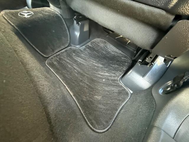 Ｂクラス Ｂ１８０　ＢＳＭ　ドライブレコーダー前後　Ｂｌｕｅｔｏｏｔｈ　プッシュスタート　ＴＶ　純正ナビ　バックカメラ　純正アルミ　スペアーキー（54枚目）