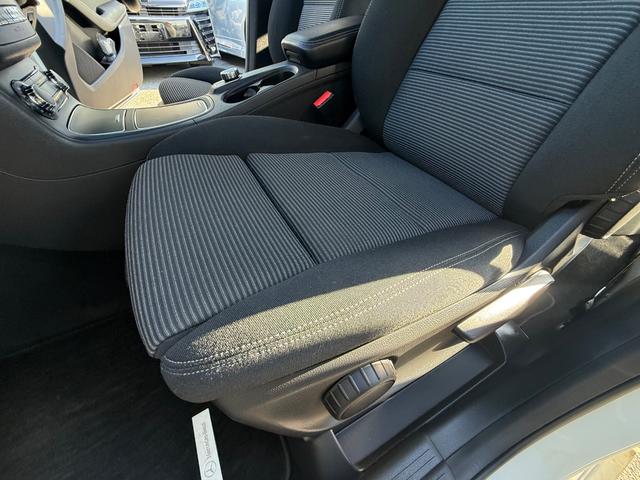 Ｂクラス Ｂ１８０　ＢＳＭ　ドライブレコーダー前後　Ｂｌｕｅｔｏｏｔｈ　プッシュスタート　ＴＶ　純正ナビ　バックカメラ　純正アルミ　スペアーキー（59枚目）