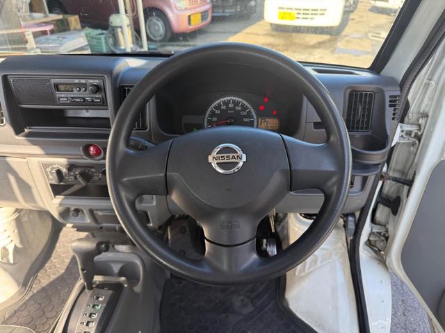 �i���̊m���ȎԂ����I���Ďd����Ă���P�O�O���ڈȏ�̓_���Ɣ[�Ԑ��������܂��̂ň��S�I�r�a�h�N���W�b�g�ɂ��L���ۏ؂���舵���Ă���܂��B�@�T�̏��i�v����������A�Œ��R�N�ŁA���L���ۏ؂��󂯂�܂��B